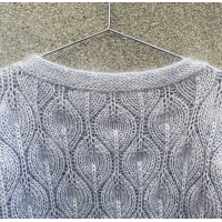 KFO - Cardigan V-neck (Engelstalig)