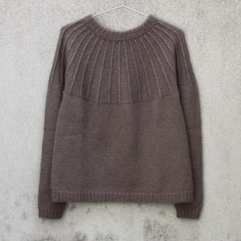 KFO - Bjørk Sweater Adult (Engelstalig)